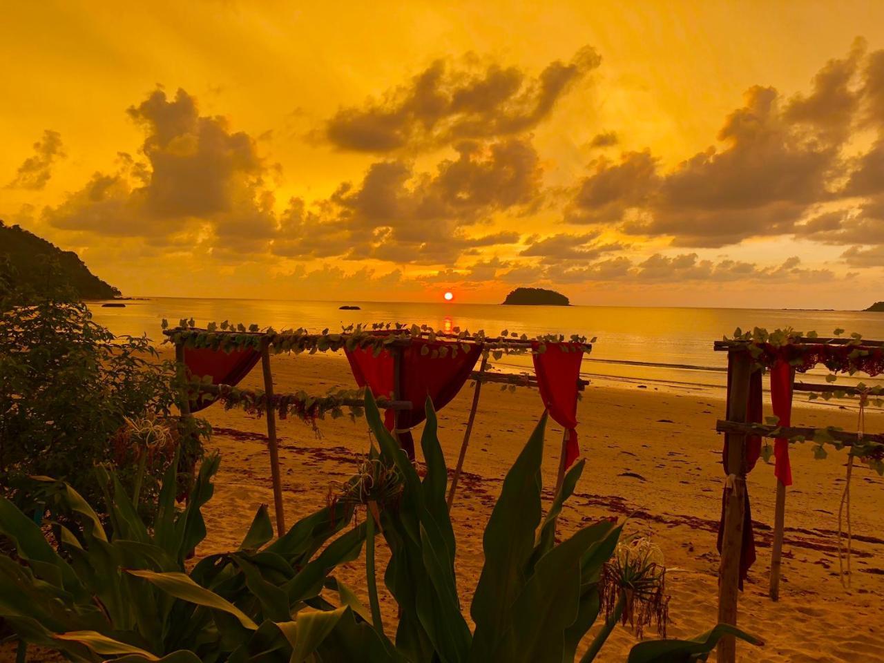 Dragon Pearl Beach Resort Kota Belud Εξωτερικό φωτογραφία